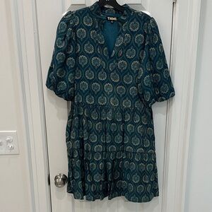 THML Green and Olive Printed Tiered Puff Sleeve Dress